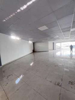 Local Comercial en Alquiler de 120metros en Haina San Cristobal en Bajos de Haina - Imagen 3
