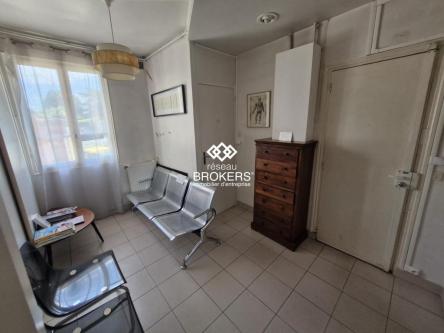 Local Professionnel à Aulnay-sous-Bois - Photo 1