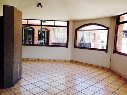 Local Renta Centro Fco Coss en Saltillo - Imagen 2