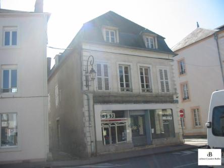 Local centre-ville à Nevers - Photo 1