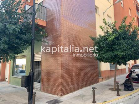 Local comercial chaflán a la venta zona Sant Rafael de … en Ontinyent - Imagen 1