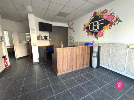 Local commercial à Valenciennes - Photo 1