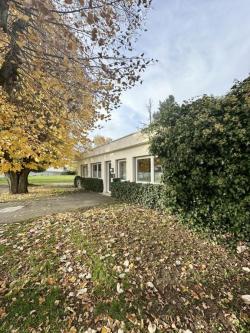 Local professionnel à Mulhouse - Photo 1
