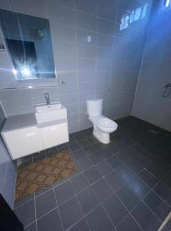 Location Appart 4 Pièces Riviera Bonoumin Rond-point ADO à Abidjan - Photo 2