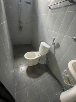 Location d'un Grand Studio à la Riviera Bonoumin Rond-point ADO à Abidjan - Photo 6