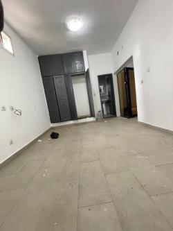 Location d'un Grand Studio à la Riviera Bonoumin Rond-point ADO à Abidjan - Photo 8
