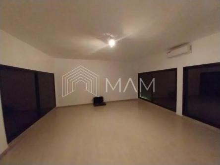 Location d'un Triplex de 7 Pièces à la Riviera Abatta à Abidjan - Photo 5