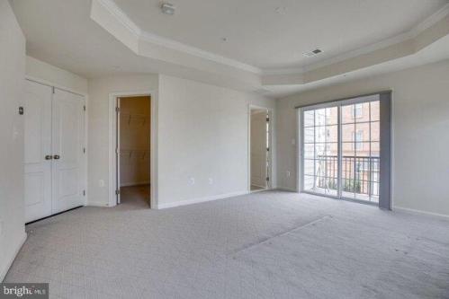 Logans Ter, Ashburn, Condo For Rent in Reston - Image 1