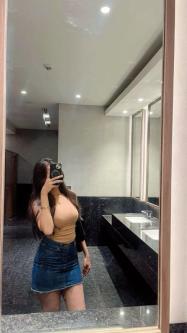 Looking for a Real & Honest Connection in Columbia - Image 2