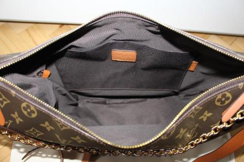 Louis Vuitton Loop Handtasche in Wien - Bild 8