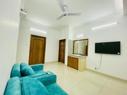 Luxurious 2-Bed Flat in Bashundhara R/A in Dhaka - Image 4