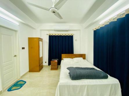Luxurious 2 Bedroom Rent in Bashundhara R/A in Dhaka - Image 3