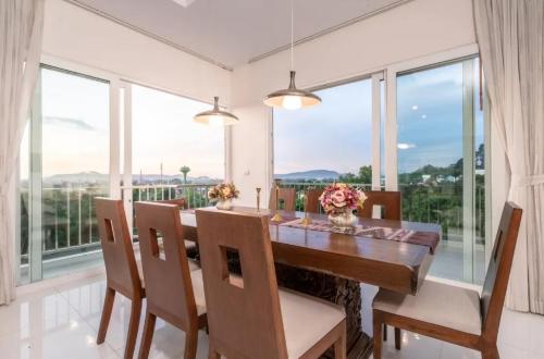 Luxury Sea View Pool Villa for RENT – Chalong , Phuket in Phuket - Image 8