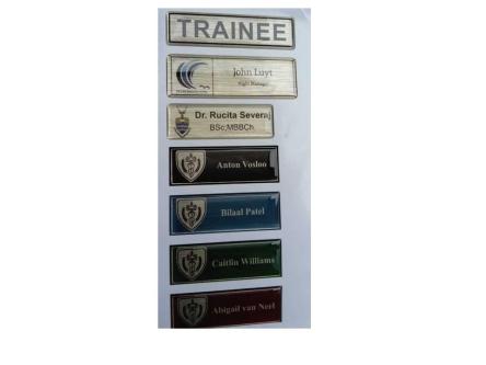 MAGNETIC / PIN DOMED NAME BADGES FOR STAFF R49 EACH in Cape Town - Image 3