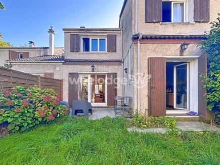 MAISON FAMILIALE aux Mureaux - Photo 1