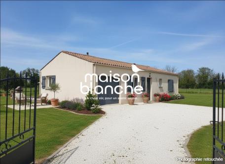 MAISON PLAIN PIED NON MITOYENNE à Rochefort - Photo 1