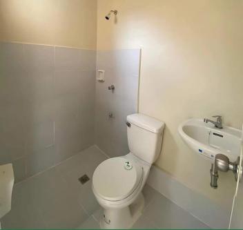 MARGA HOUSE CAMELLA RIVERFRONT PIT OS CEBU CITY in Consolacion - Image 2