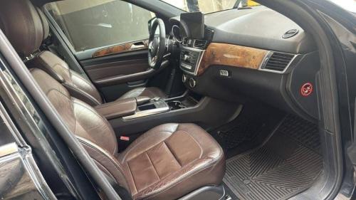 MERCEDES ML 350 4MATIC à Abidjan - Photo 6