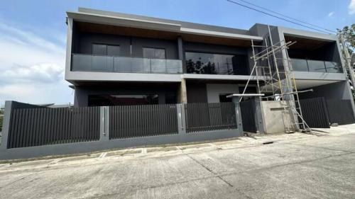 Mabalacat, House For Sale in Magalang - Image 1