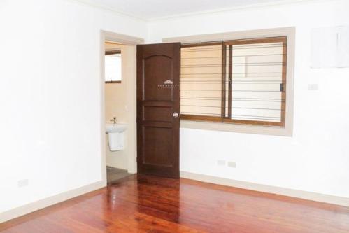 Magallanes, Makati, House For Rent in Bignay - Image 1