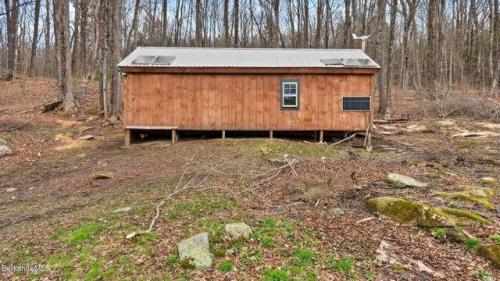 Main St, Becket, Home For Sale in Springfield - Image 1