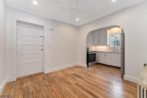 Main St Unit,califon, Home For Rent in Piscataway - Image 1