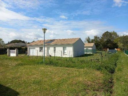 Maison à Saintes - Photo 1