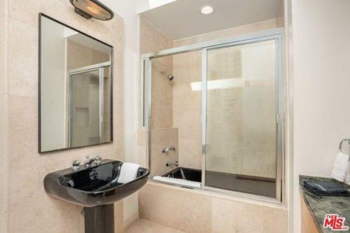Malibu Rd, Malibu, Home For Rent in Rancho Cucamonga - Image 1