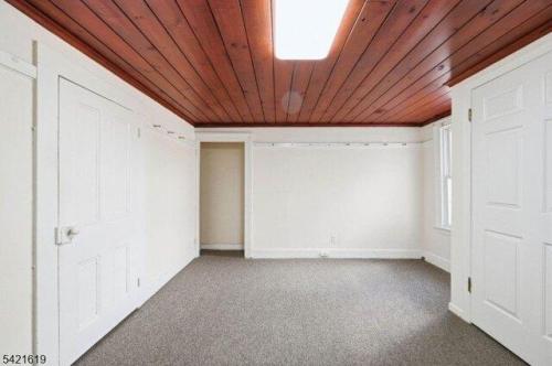 Maple Ave Apt,morristown, Home For Rent in Plainfield - Image 1