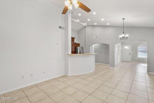 Maple Point Dr, El Paso, Home For Rent in El Paso - Image 1
