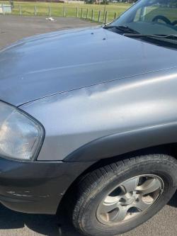 Mazda Tribute 2003 in Kingswood - Image 2