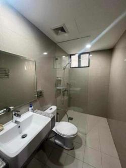 Mckinley Hill, Taguig, Condo For Rent in West Rembo - Image 1