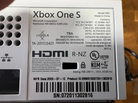 Microsoft Xbox One S Console with controllers in Kelowna - Image 3