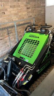 Mini Skid Steer for Rent – Sydney in Kingscliff - Image 4