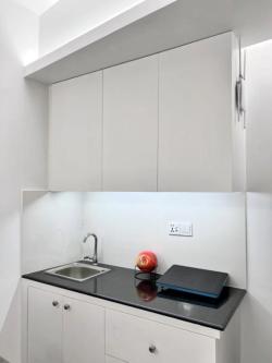 Modern Furnished 2 Room Flat Available for Rent in Dhaka - Image 3