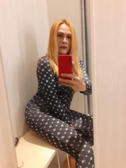 Monster hard dick ts brigitte in Jakarta - Image 1