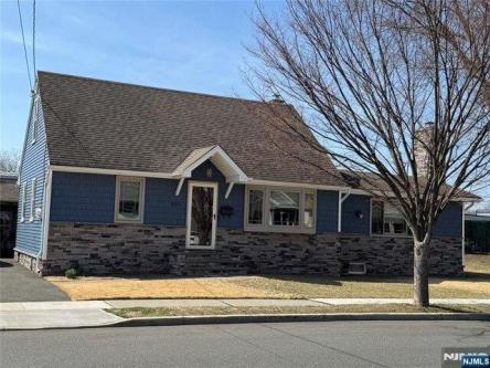 Morton St Unit,east Rutherford, Home For Rent in Passaic - Image 1