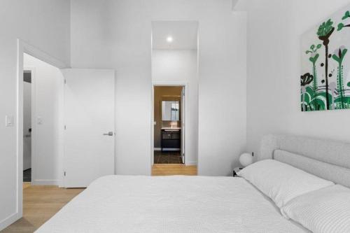 Move-In Ready Lasalle Apartments | 1-2 Bedroom for Rent in Côte-Saint-Luc - Image 3