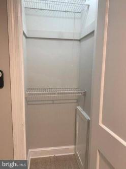 N Colonial Ter, Arlington, Home For Rent in Arlington - Image 1
