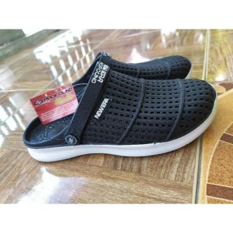 NEW ERA FULL RUBBER SANDALS SIZE 41 in Singapore - Image 1