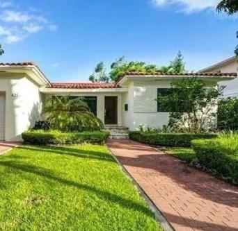 Ne Th St, Miami, Home For Rent in Miami Beach - Image 1