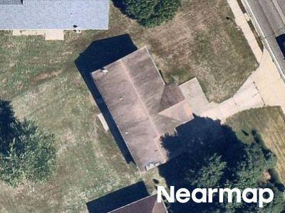 New Halls Ferry Rd in Saint Charles - Image 1