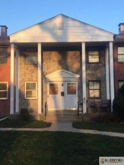 Newman St Unit,metuchen, Home For Rent in Edison - Image 1