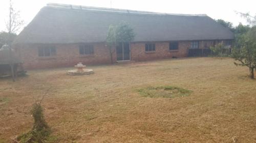 Nice 3 Bedroom Houser for Rent In Roodeplaat/ Kameeldrift East in Pretoria - Image 2