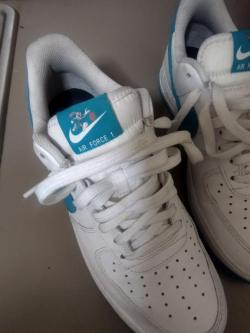 Nike Af1 Size 9 in Bronx - Image 4