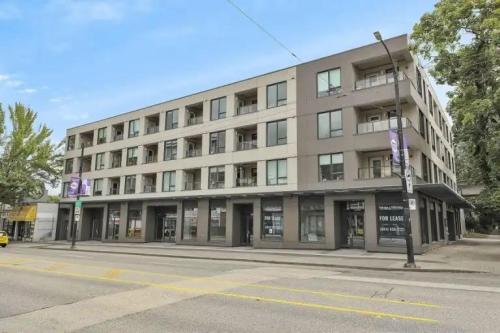 Nolo in Vancouver - Image 1