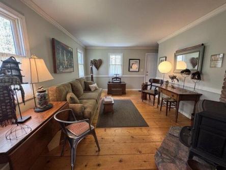 Nottingham Park, Manchester, Home For Rent in New Rochelle - Image 1