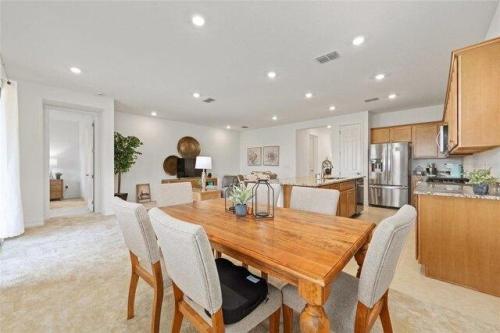 Nw Nd Avenue Rd, Ocala, Home For Rent in Ocala - Image 1