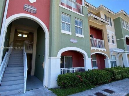 Nw Rd St Apt,doral, Condo For Rent in Hialeah - Image 1