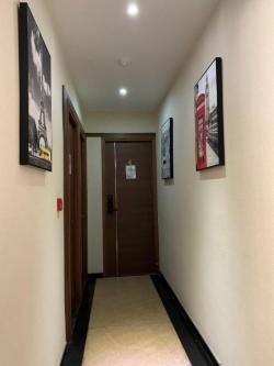OASIS APARTMENTS in Hong Kong - Image 1